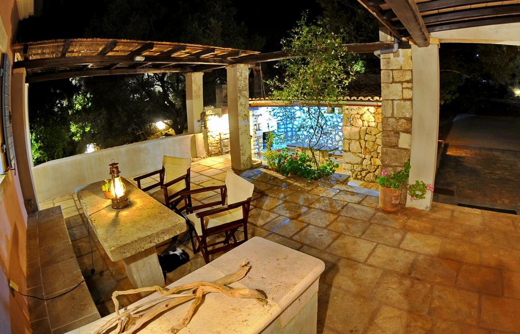 Villa Domus Nostos à Apolpaina Extérieur photo